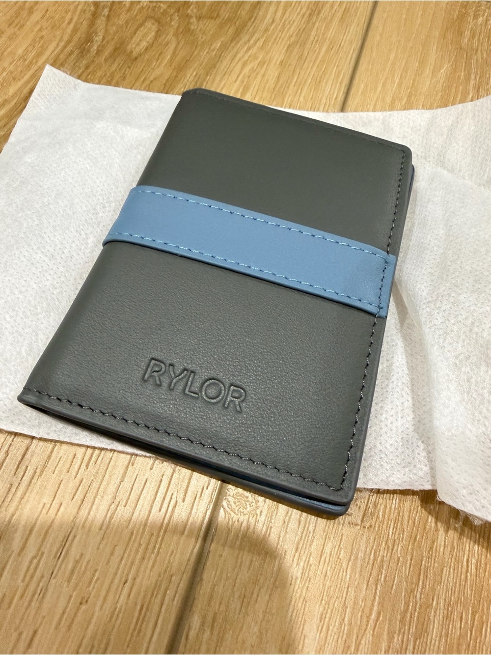 Rylor pocket organizer